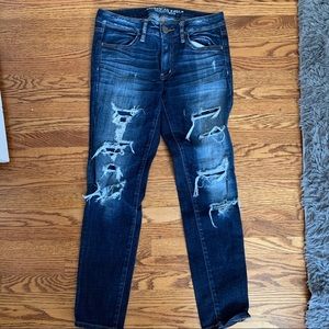 anerican eagle ripped jeans